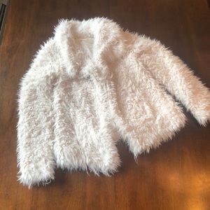 Hollister cream colored fuzzy jacket
